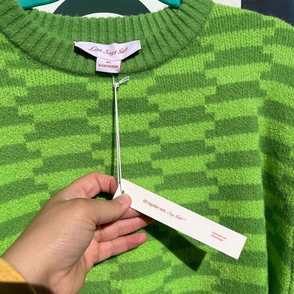 Lisa Says Gah College Crew Bocce Court Sweater NWT - Picture 5 of 8